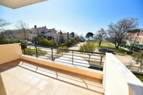 Guedin Sea Side Maisonette